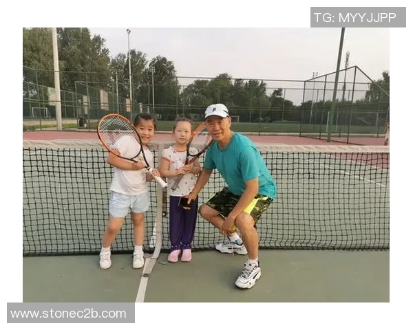 对话吴伟:回顾我的足球生涯与成长历程的点滴分享 对话吴伟:回顾我的足球生涯与成长历程的点滴分享